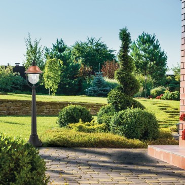 Poteau de jardin cuivré pour usage extérieur