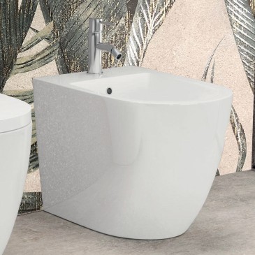 Sanitari filo muro stondati Bidet e WC senza brida con copri tazza rallentato NEST