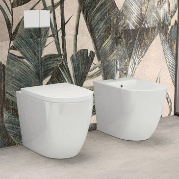 Sanitari filo muro stondati Bidet e WC senza brida con copri tazza rallentato NEST