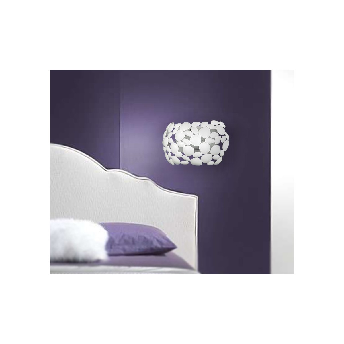 Applique da parete per interno 40W 2XE14 bianca GRAPE. Moderno punto luce con struttura in metallo a forma di sassi